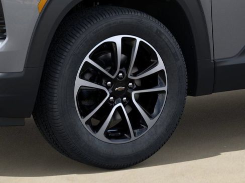 New 2026 Chevrolet TrailBlazer LT FWD image 9