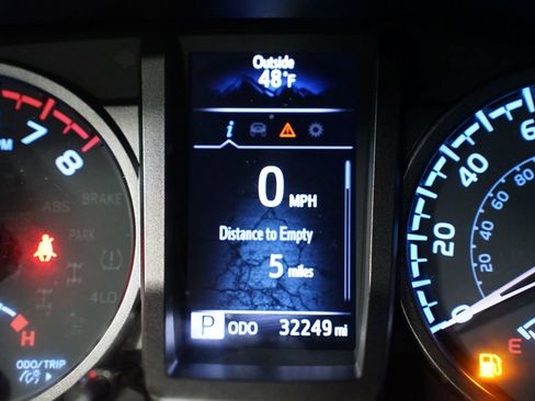 Certified 2021 Toyota Tacoma TRD Sport image 16