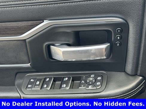 Used 2025 RAM 2500 Laramie AWD/4WD image 23