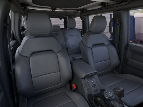 New 2026 Ford Bronco Badlands AWD/4WD image 10