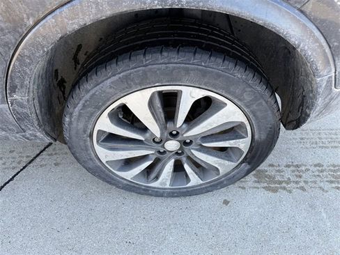 Used 2017 Buick Encore Preferred image 5