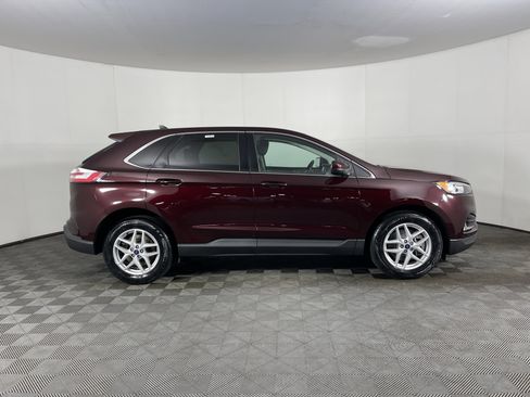 Used 2022 Ford Edge SEL w/ Convenience Package image 5
