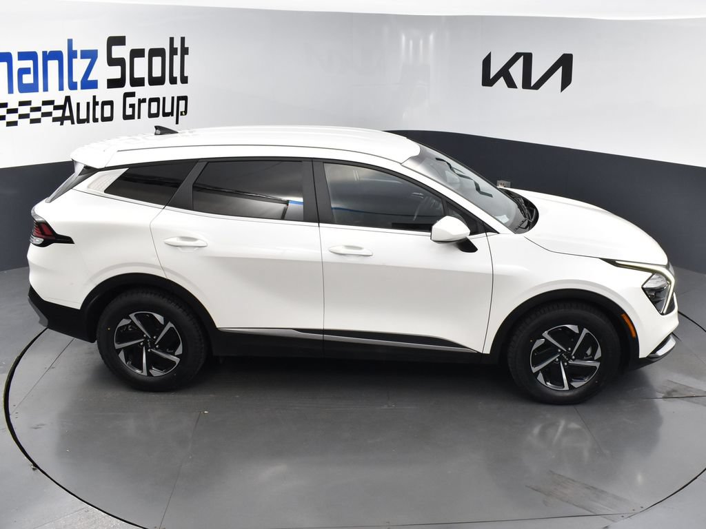 Used 2023 Kia Sportage LX FWD image 14