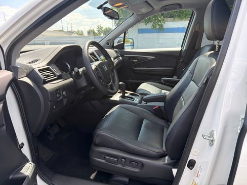 Used 2018 Honda Pilot EX-L image 17