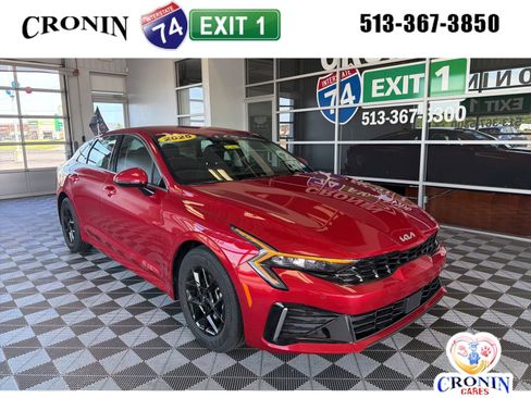 Used 2025 Kia K5 LXS FWD image 1