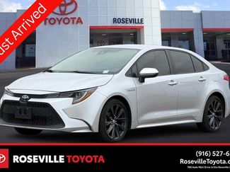 Used 2021 Toyota Corolla LE FWD video 1