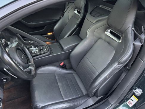 Used 2019 Jaguar F-TYPE Coupe image 7