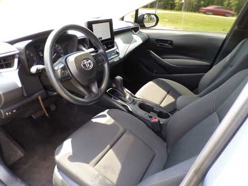 Used 2024 Toyota Corolla LE image 26
