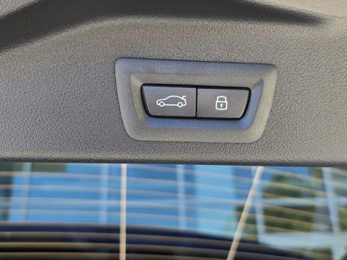 New 2026 BMW X5 sDrive40i image 25