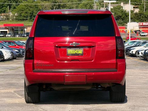 Used 2015 Chevrolet Suburban LT w/ Max Trailering Package AWD/4WD image 4