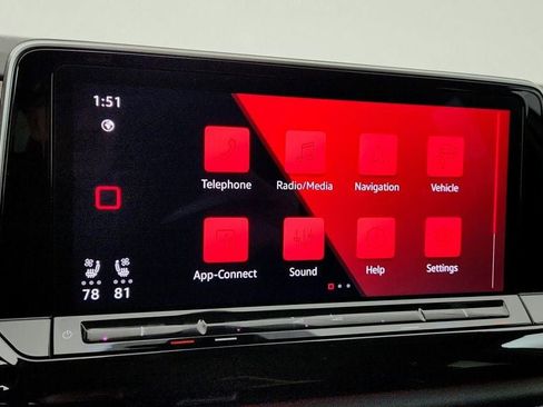 Used 2025 Volkswagen Atlas SEL Premium R-Line image 18