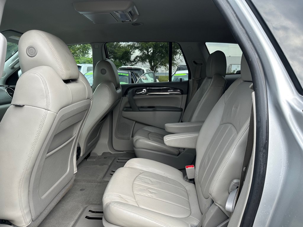 Used 2016 Buick Enclave Leather FWD image 15