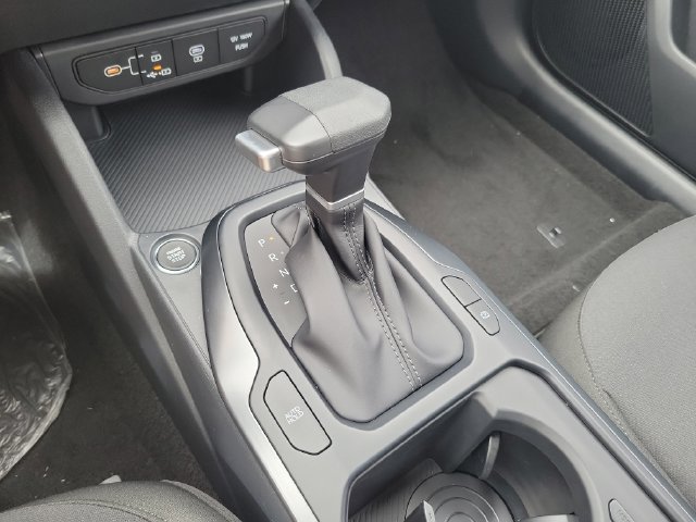 New 2026 Kia K4 FWD image 23