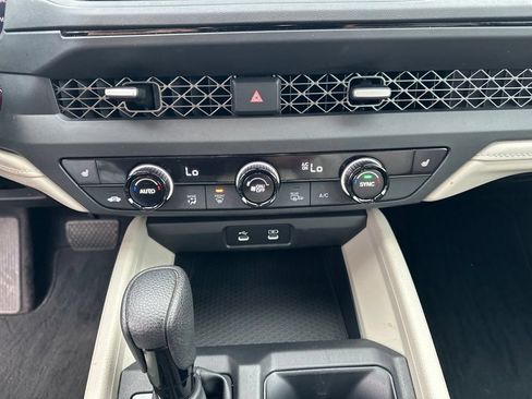 Certified 2023 Honda Accord EX image 28