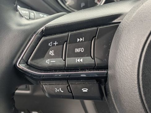 Used 2025 MAZDA CX-5 AWD 2.5 S w/ Select Package image 17