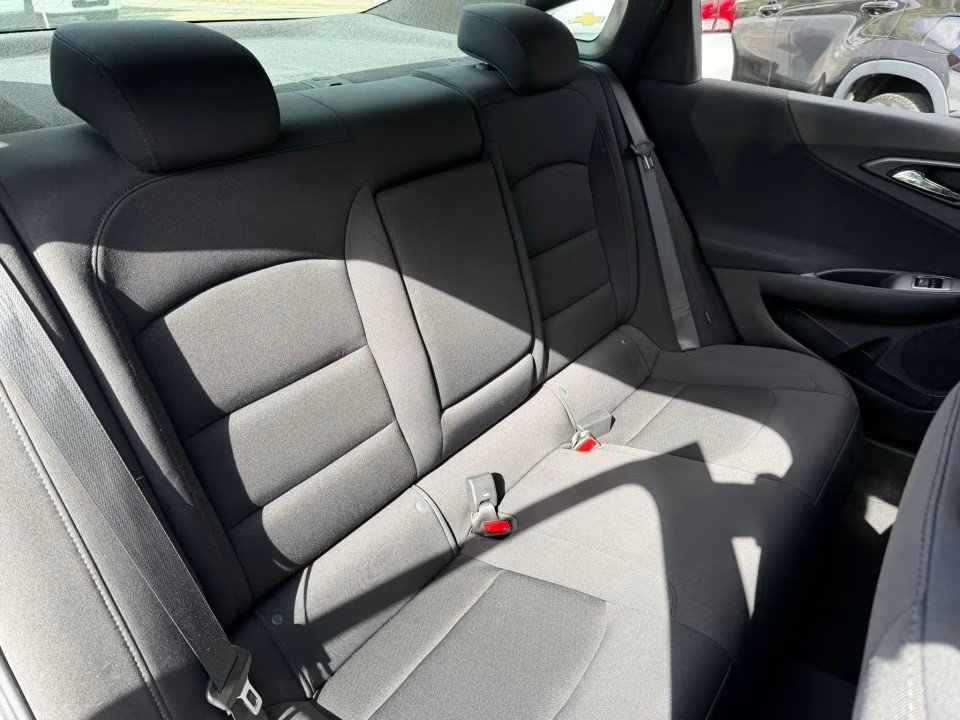 Used 2022 Chevrolet Malibu LT FWD image 14