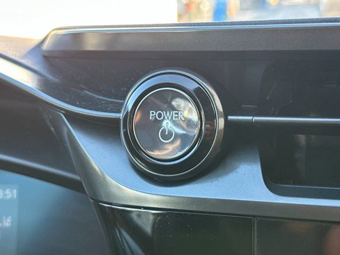 Used 2023 Lexus RZ 450e Premium image 25