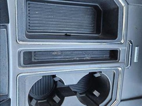 Used 2018 Ford F150 XLT w/ Equipment Group 302A Luxury image 10