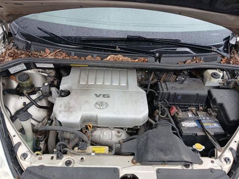 Used 2008 Toyota Sienna CE image 17