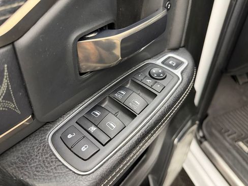 Used 2019 RAM 3500 Limited image 12