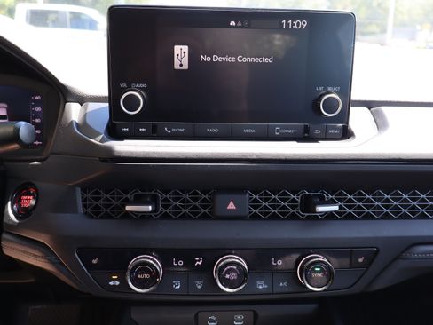 Used 2024 Honda Accord EX image 31