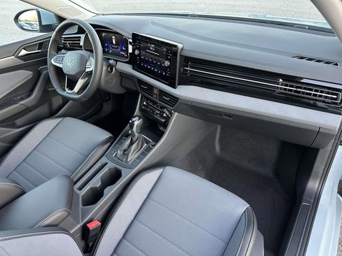 New 2026 Volkswagen Jetta SE image 12