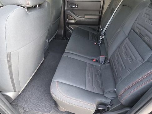 Used 2023 Nissan Frontier Pro-X w/ Tow Package RWD image 8