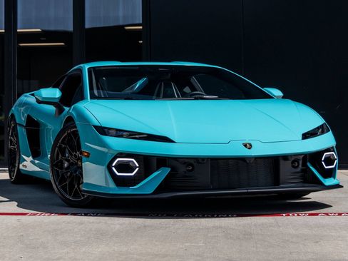 Used 2026 Lamborghini Temerario AWD/4WD image 2
