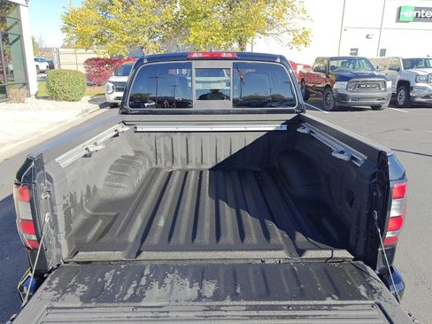 Used 2022 Nissan Frontier PRO-4X w/ Pro-4X Premium Package image 27