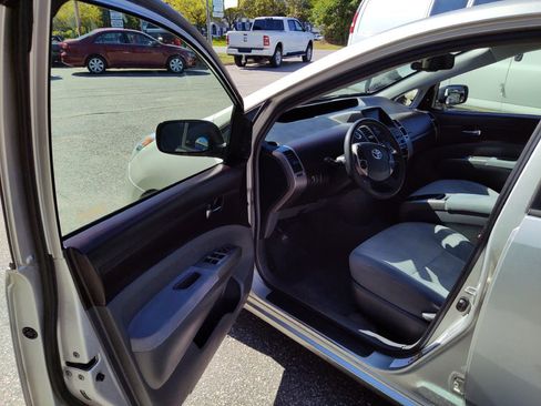 Used 2005 Toyota Prius image 11