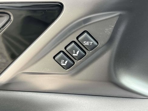 Used 2024 Subaru Legacy Limited AWD/4WD image 15