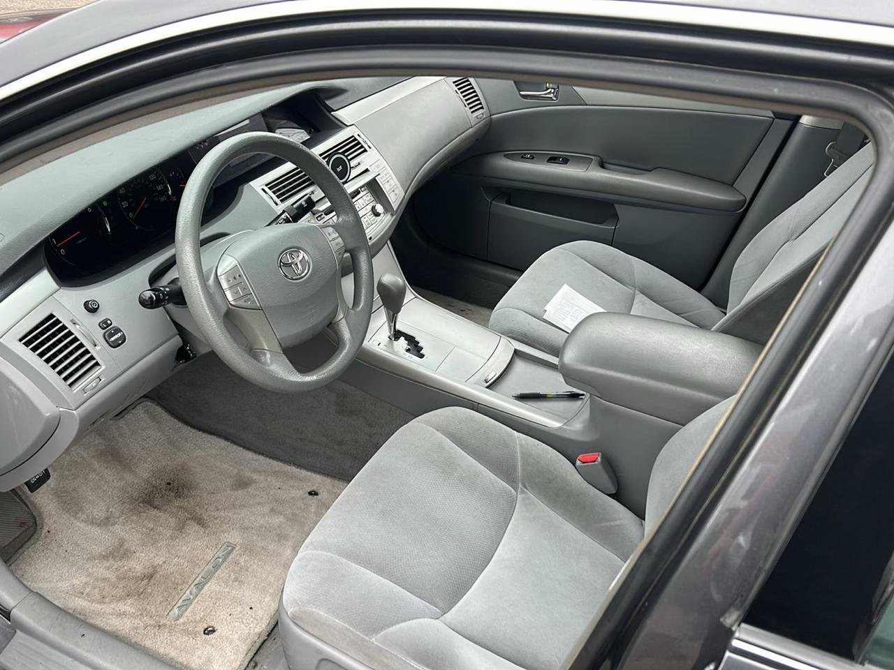 Used 2008 Toyota Avalon Touring FWD image 9