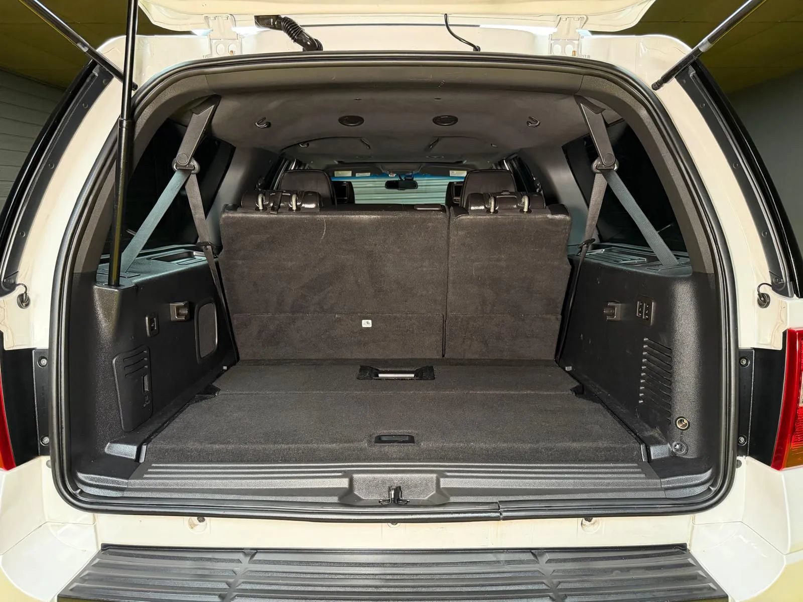 Used 2012 Ford Expedition EL Limited RWD image 23