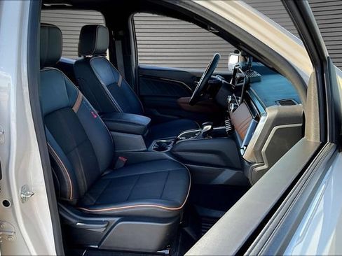 Used 2026 GMC Canyon AT4 w/ Nightfall Essentials Package AWD/4WD image 29