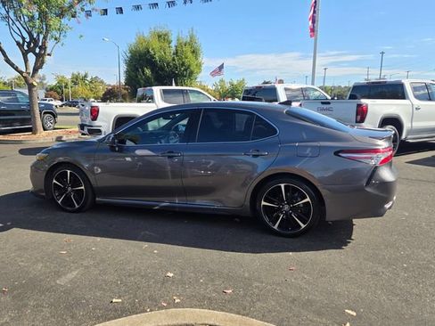 Used 2018 Toyota Camry XSE w/ Driver Assist Package FWD image 7