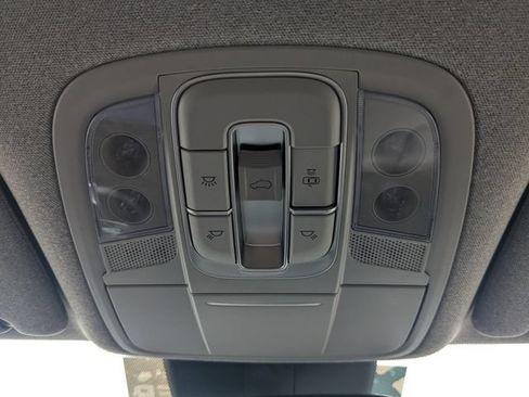 Used 2020 Hyundai Santa Fe Limited FWD image 24