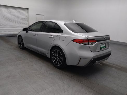 Used 2020 Toyota Corolla SE FWD image 3