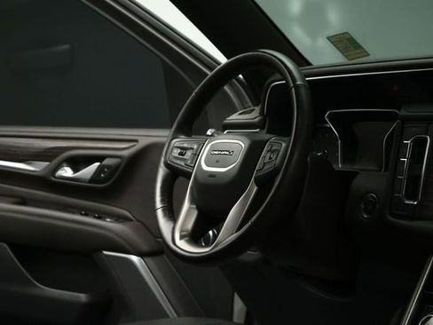 Used 2021 GMC Yukon Denali w/ Denali Premium Package RWD image 71