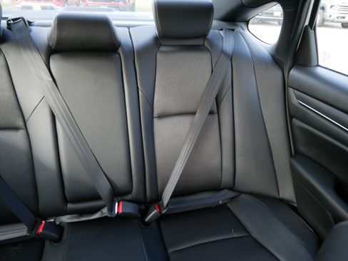 Used 2019 Honda Accord Sport image 12