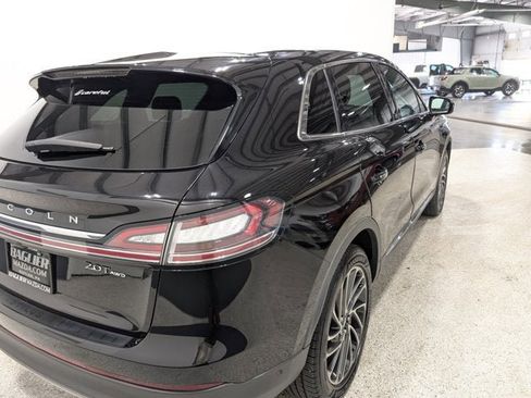 Used 2020 Lincoln Nautilus Reserve w/ Equipment Group 201A image 3