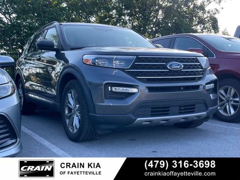 Used 2020 Ford Explorer XLT w/ Equipment Group 202A RWD image 1