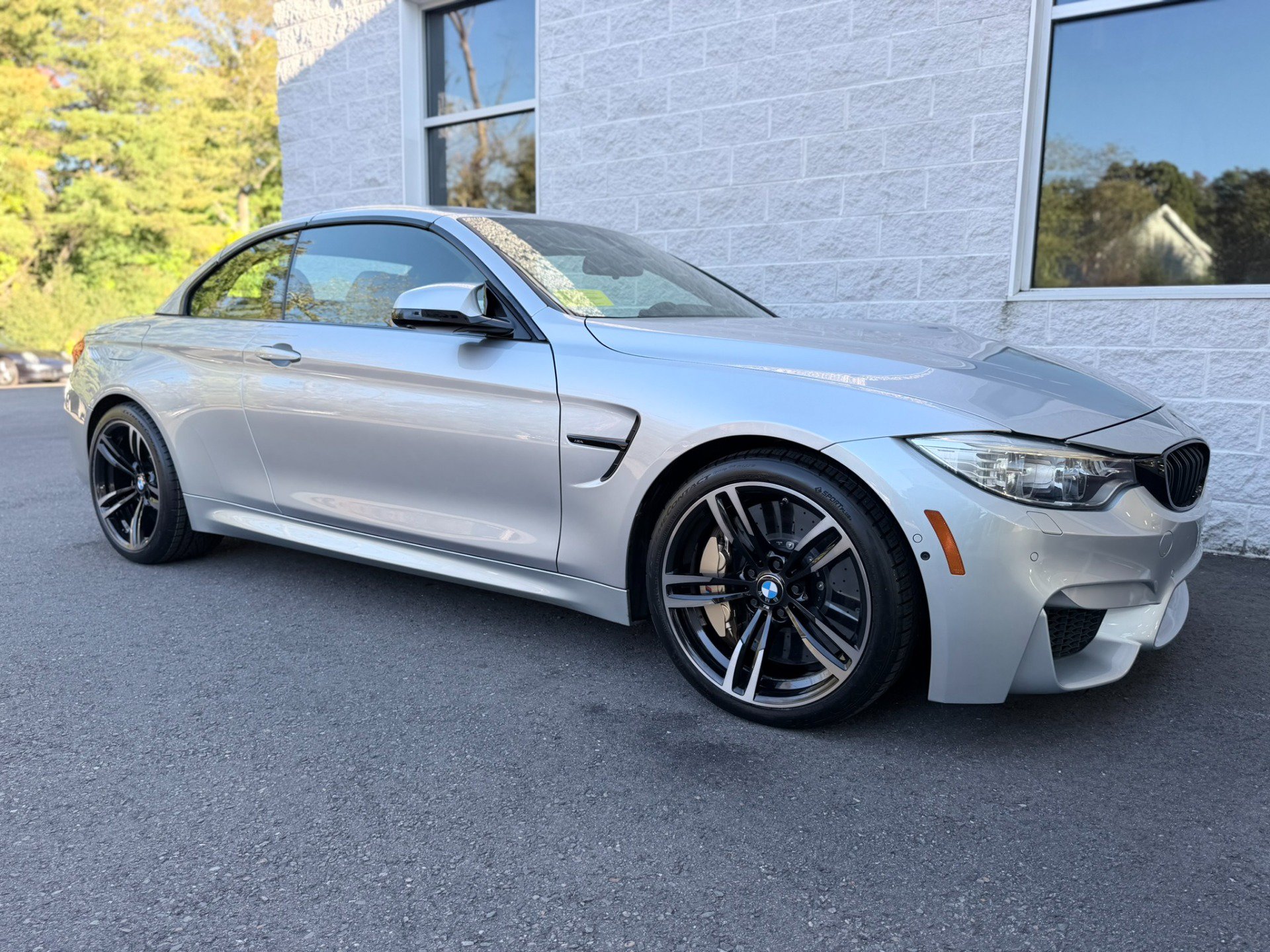 Used 2015 BMW M4 Convertible RWD image 57