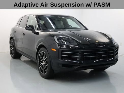 Used 2026 Porsche Cayenne AWD/4WD image 11