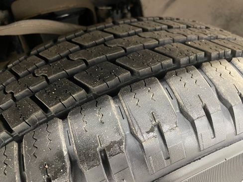 Used 2023 GMC Sierra 1500 Elevation w/ Preferred Package image 8