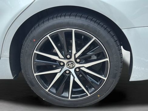Used 2023 Toyota Camry SE FWD image 29