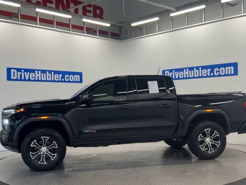 Used 2023 GMC Canyon AT4 w/ AT4 Premium Package AWD/4WD image 7