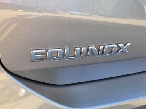 Used 2024 Chevrolet Equinox LS w/ LS Convenience Package FWD image 18