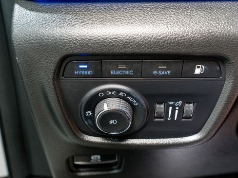 Used 2023 Jeep Grand Cherokee Summit w/ High Altitude Package image 35