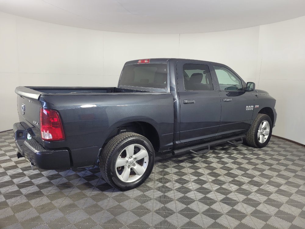 Used 2014 RAM 1500 Express AWD/4WD image 10