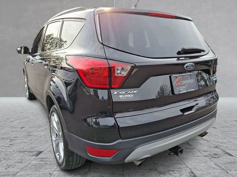 Used 2019 Ford Escape Titanium image 8